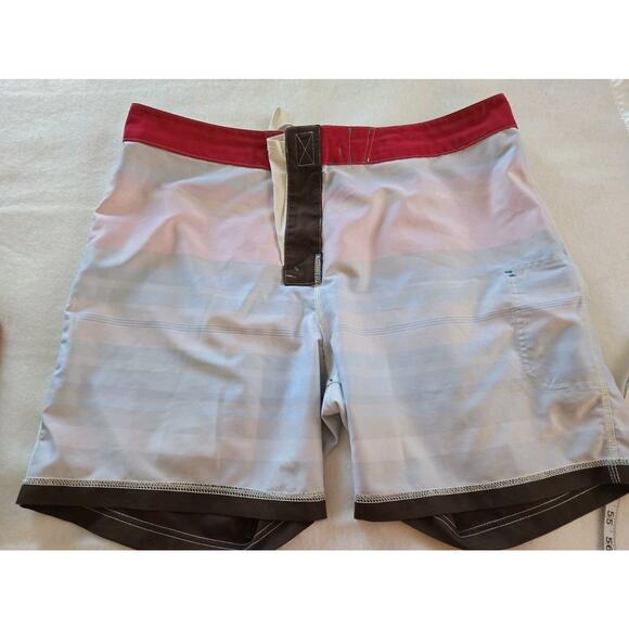 Sperry Top-Sider Multicolor Striped Swim Trunks Board Shorts Men's Size 38 Pool - Picture 8 of 8